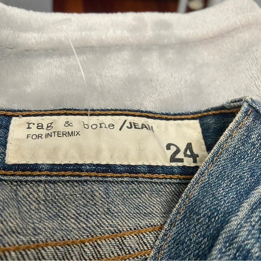 rag & bone/JEAN Boyfriend Buckley Ripped-Knee Jeans 28848 - Picture 6 of 13